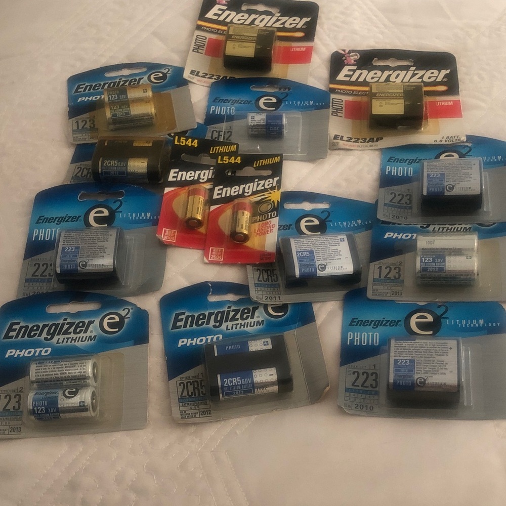 Energizer Photo Lithium Batteries - Blue and Black Packaging
